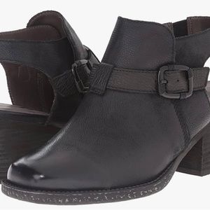 OTBT Black Leather Booties